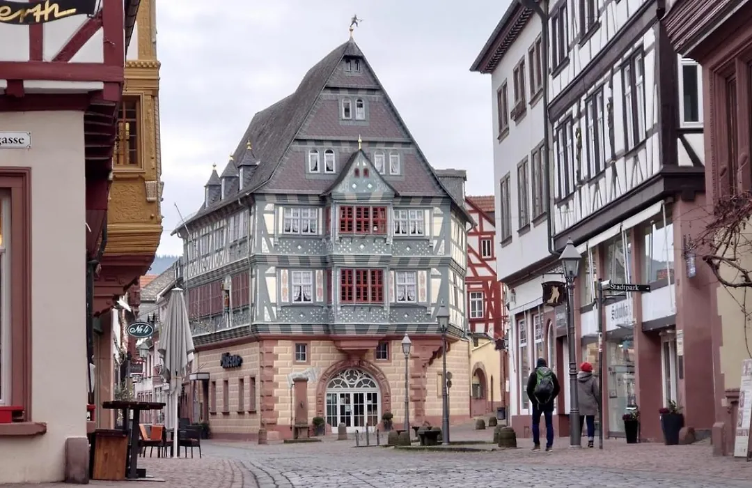 Hotel zum Riesen-1